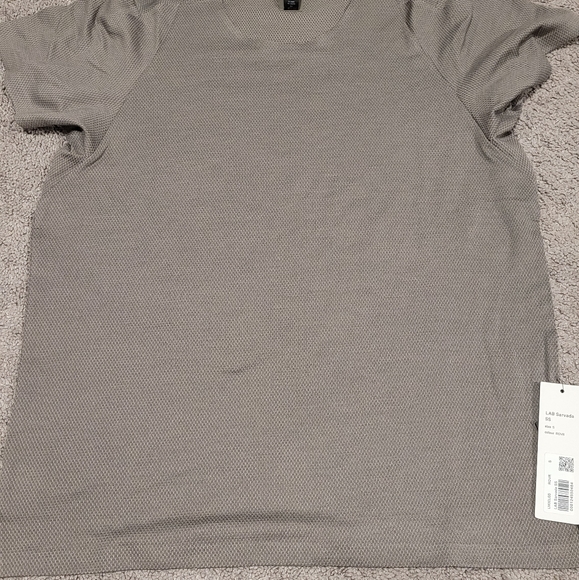 Lululemon LAB Sarvada shirt - Picture 5 of 7